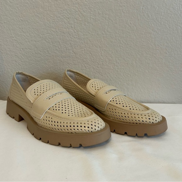 Dolce Vita Women’s Slip-on Ersula Loafer with a Chunky Sole and Heel, Size 7.5 - Picture 2 of 9